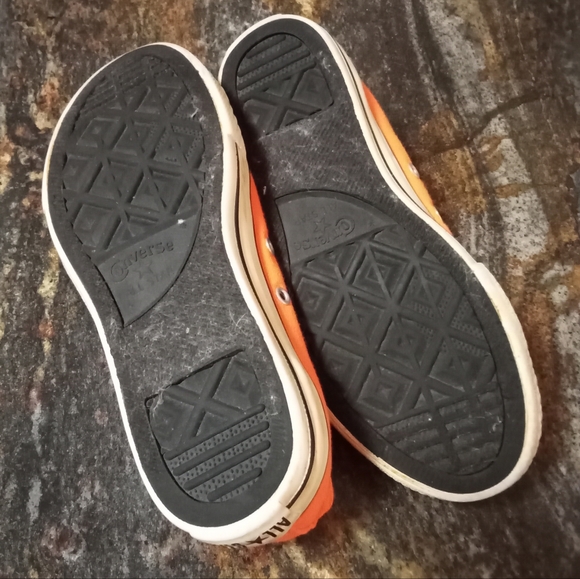 Converse - Picture 4 of 7